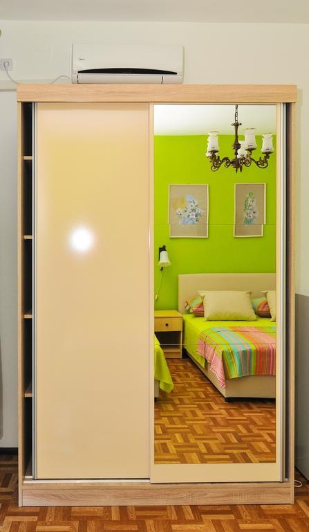 Guesthouse Lanca Tivat Habitación foto