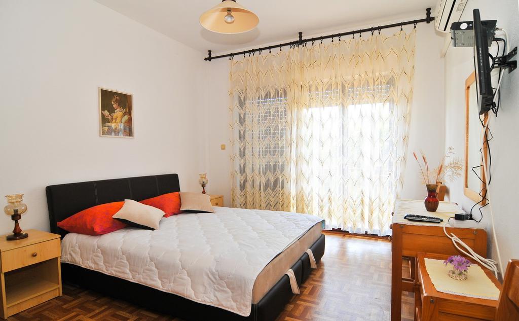 Guesthouse Lanca Tivat Habitación foto